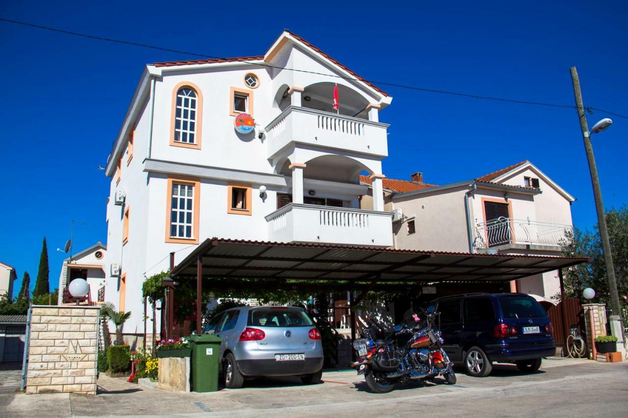 Apartment Zara Biograd Na Moru Exterior photo